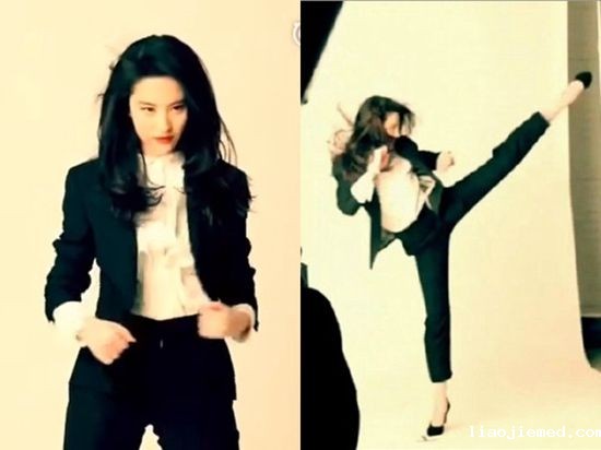 刘亦菲穿西装抬腿侧踢 动作利落表情冷峻帅气(图)